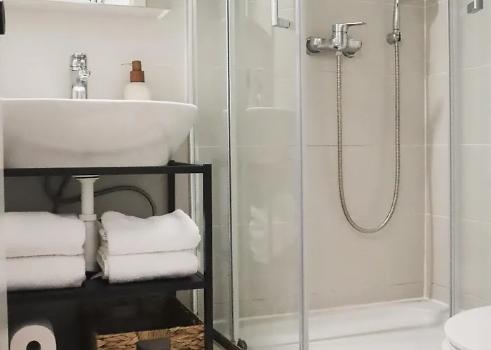 Urban Jungle 1 - Free Parking Apartment Ljubljana